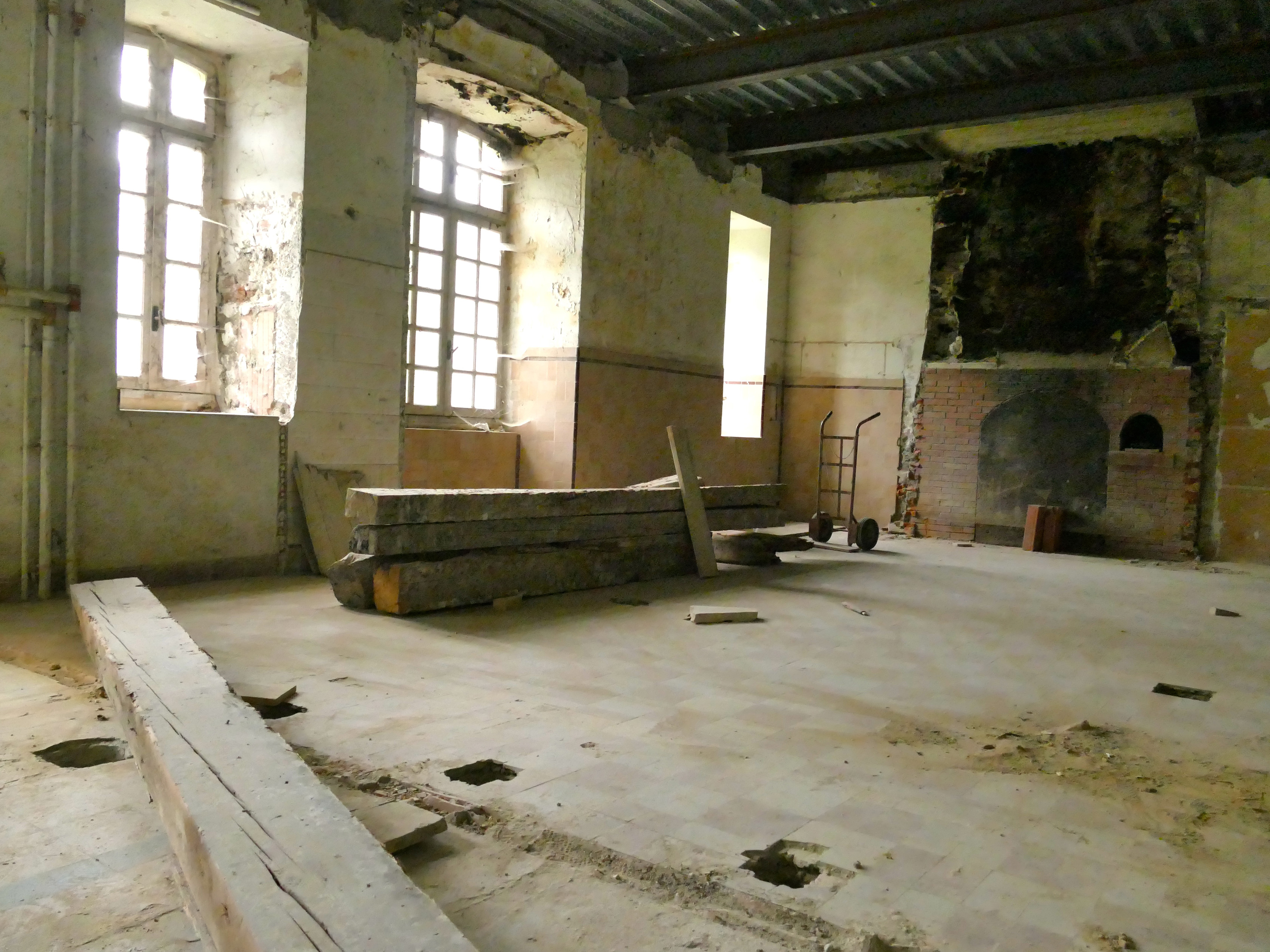 French Castle Renovation By Captain's Log Blogger French Chateau