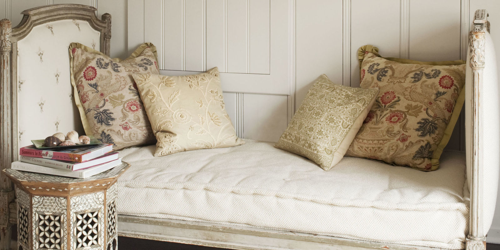 12 Best Daybeds For Sale Modern Daybeds